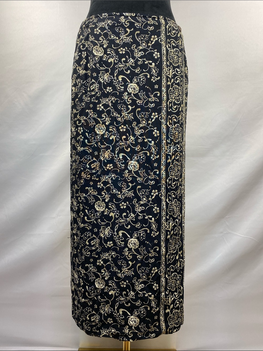 Vintage Y2K Whimsygoth AGB Petite Black Floral Batik Wrap Midi Maxi Skirt Large